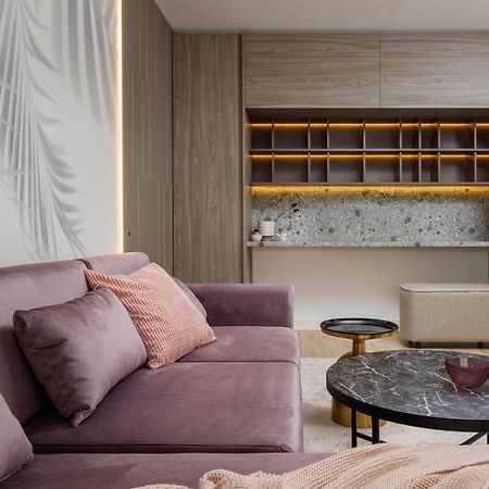 Ada Homes Coresi 707 Braşov Exteriör bild